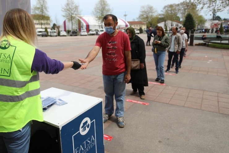 Fatsa’da 35 Bin Maske Dağıtıldı