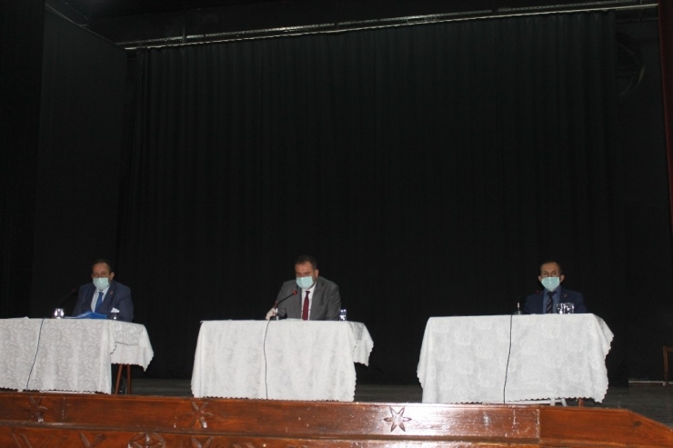 Çankırı’da Sosyal Mesafeli Olağanüstü Meclis Toplantısı