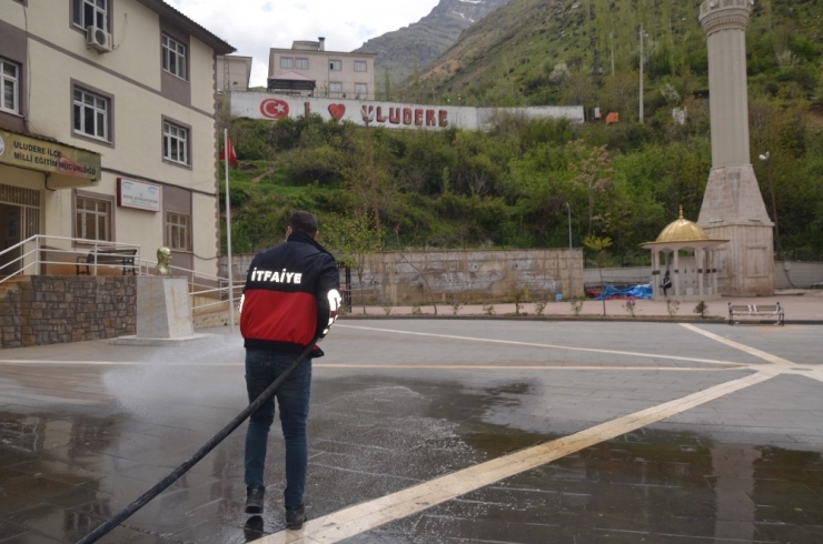 Uludereliler Belediye Başkanı Ürek’in Çağrısına Uydu Evlerinden Çıkmadı