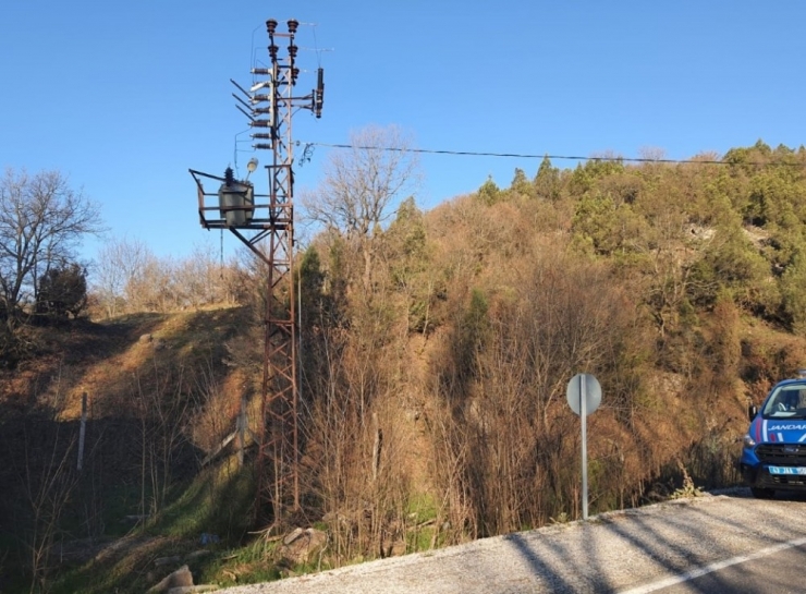 Trafo Çalma Girişiminde Bulunan İki Kişi Suçüstü Yakalandı