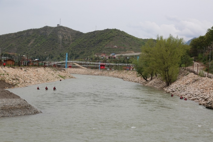 Kayıp Uzman Çavuş Güneş’i Arama Çalışmaları
