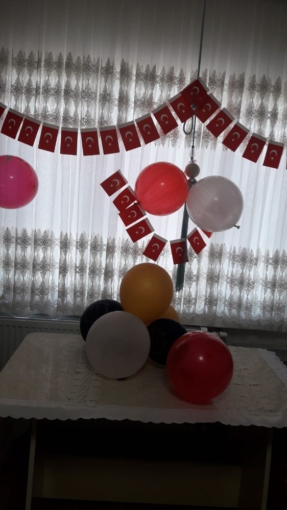 Bursa’da Miniklerden 23 Nisan Hazırlıkları