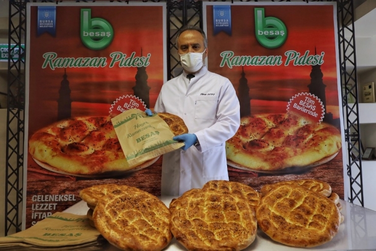 400 Gramlık Ramazan Pidesi Bursa’da 2.5 Tl
