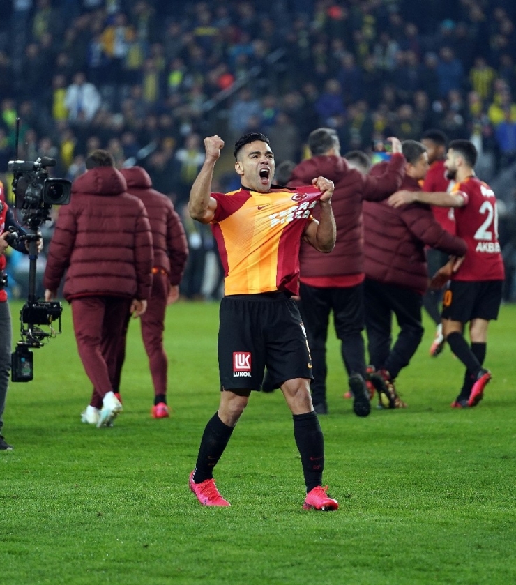 Galatasaray’da Falcao İndirimi Kabul Etmedi