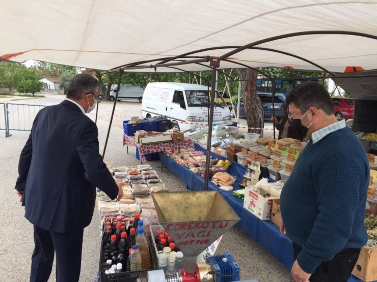 Başkan Topaloğlu, İlçedeki Çalışmaları Denetledi