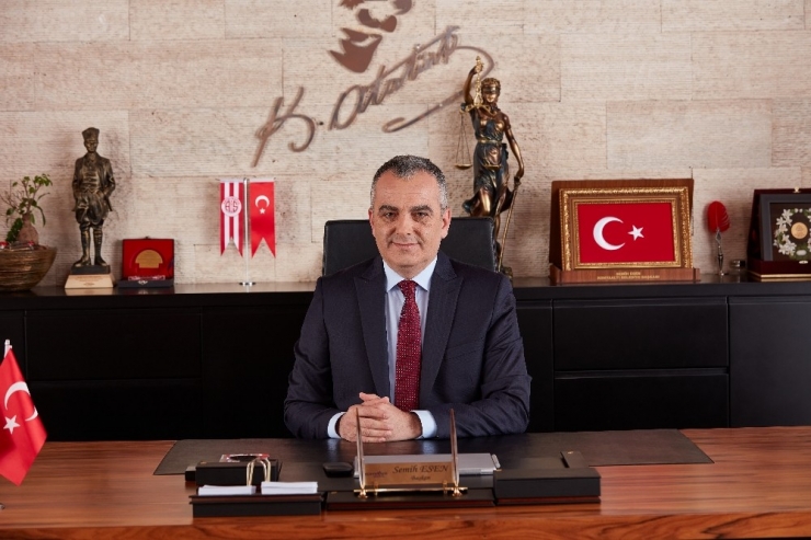 Antalyalı Yöneticilerin 23 Nisan Mesajları