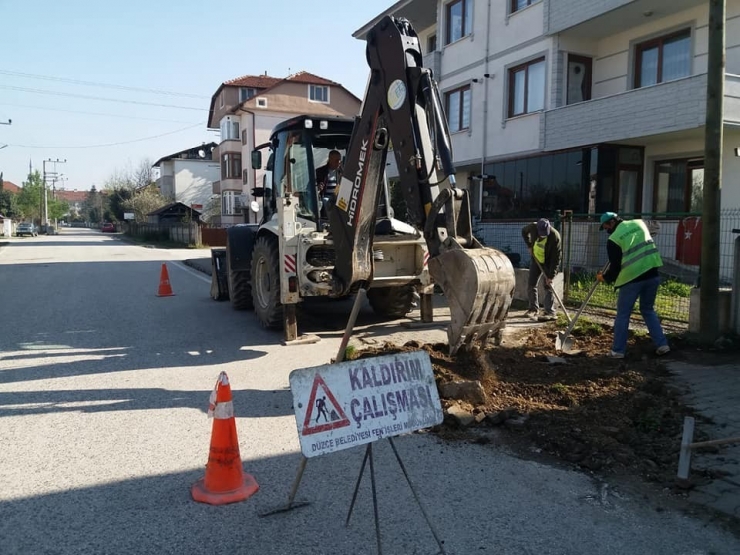 Şehrin Dört Bir Yanında Çalışmalar Sürüyor