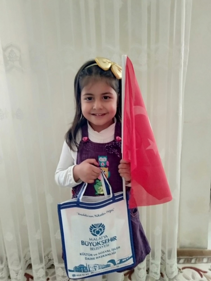 Büyükşehirden Çocuklara Armağan