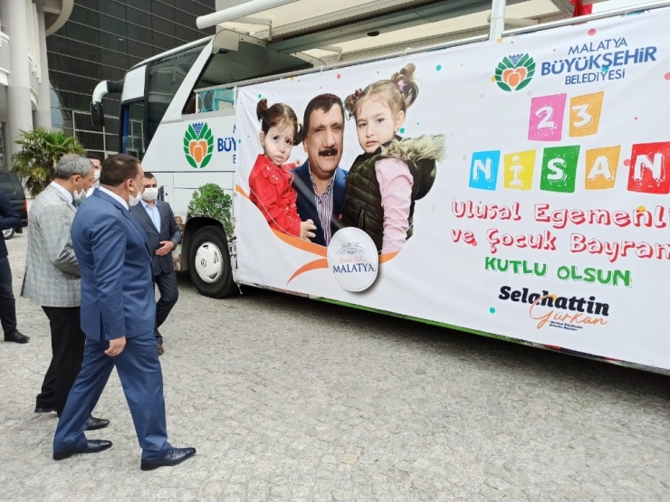 Malatya’ Da Evler Türk Bayraklarıyla Donatılıyor