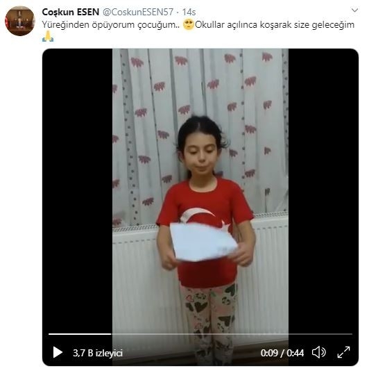 Minik Begüm’den Milli Eğitim Müdürü Esen’i Duygulandıran Şiir