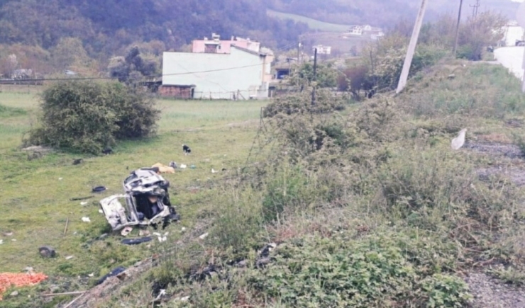 Samsun’da Kamyonet Şarampole Yuvarlandı: 1 Yaralı