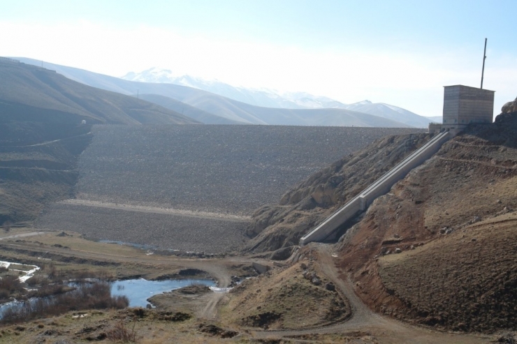 Dsi’den Hakkâri’ye 3 Baraj