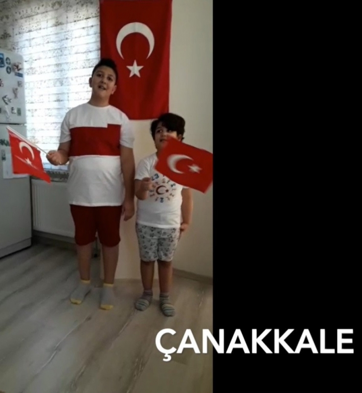 ‘Evde De Kalırız, Bayramımızı Da Kutlarız’ Dediler Büyüklerine Mesaj Verdiler