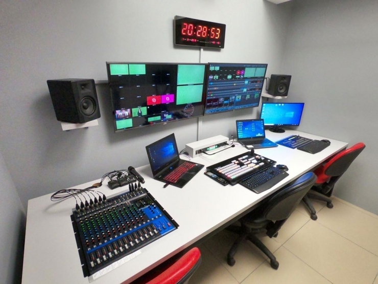 Edremit Tv Yayın Hayatına Başladı