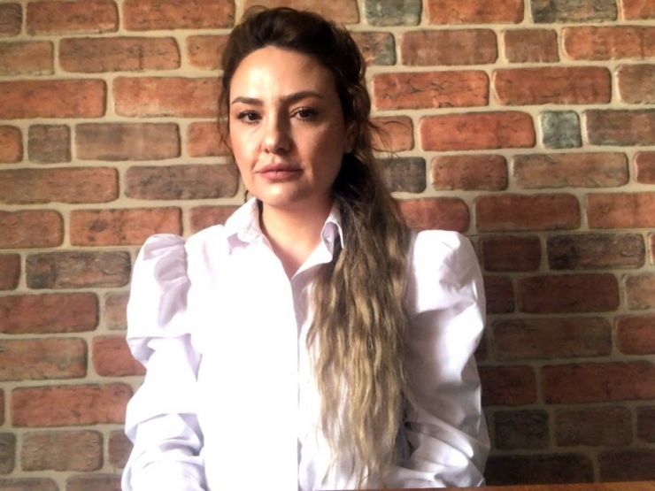 ‘Evde De Kalırız, Bayramımızı Da Kutlarız’ Dediler Büyüklerine Mesaj Verdiler