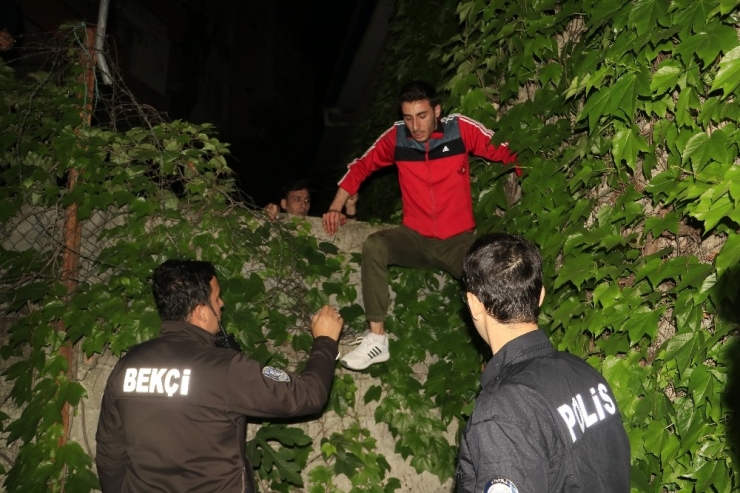 "Dur" İhtarına Uymayıp Kaçan Şahıs Kovalamaca Sonrası Kıskıvrak Yakalandı