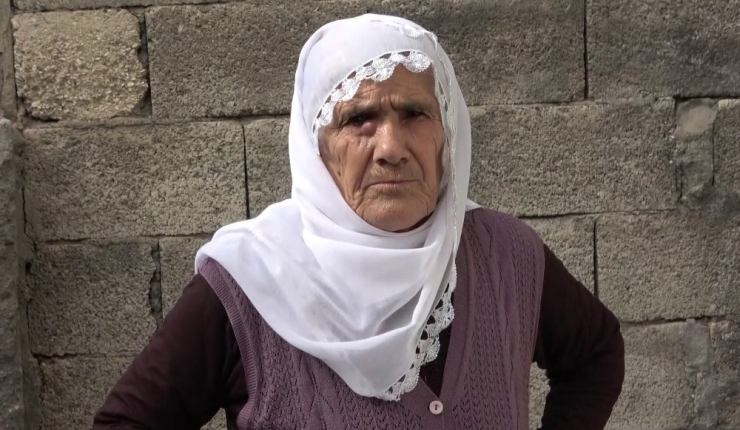 75’lik Nine Örümcek Gibi Tırmandı