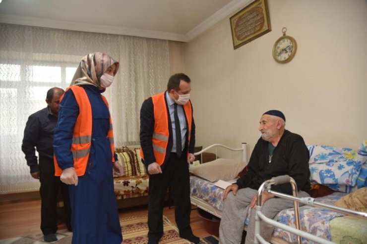 23 Nisan’ın 100. Yılında 100. Yaş Günlerini Kutladılar