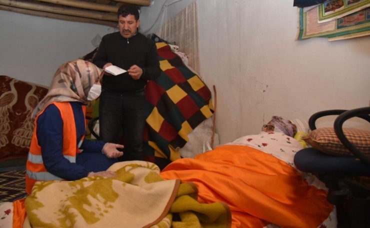 23 Nisan’ın 100. Yılında 100. Yaş Günlerini Kutladılar