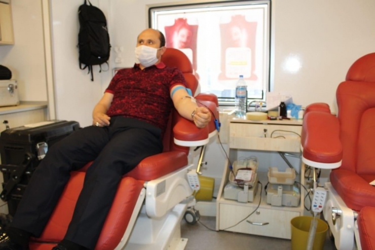 Sincanlı Şoför Esnafından Kan Bağışı