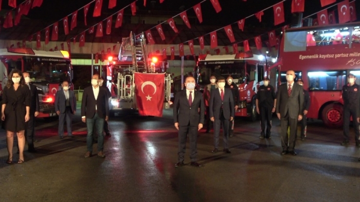 Antalya’da İtfaiyenin Sirenleri 23 Nisan İçin Çaldı