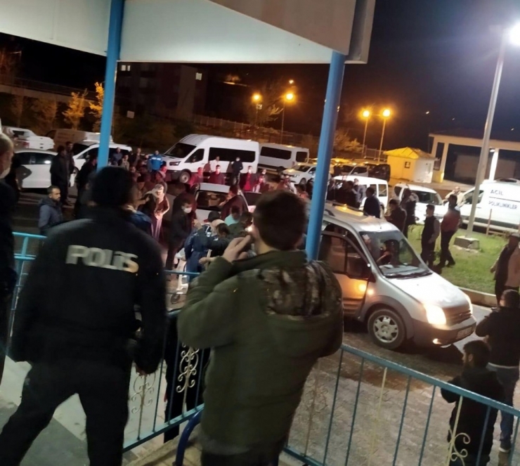 Mutki’de Traktör Kazası: 2 Ölü, 18 Yaralı