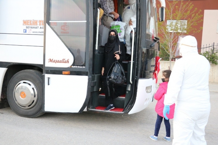 Suudi Arabistan’dan Gelen 182 Türk Vatandaşı Afyonkarahisar’da Karantinaya Alındı