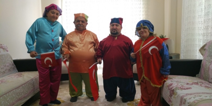 7 Cüceler 23 Nisan’da Çocuklara Seslendi