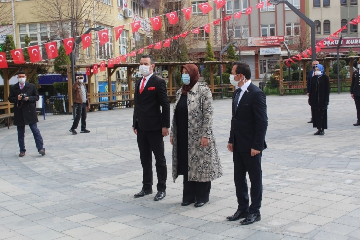 23 Nisan’a Buruk Kutlama