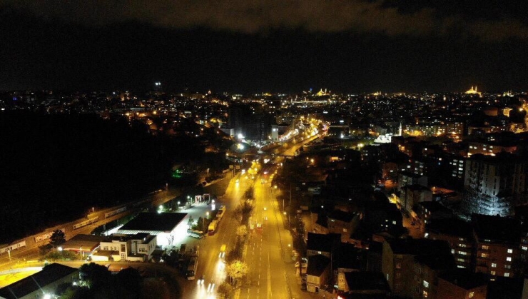 4 Günlük Sokağa Çıkma Kısıtlaması Başladı