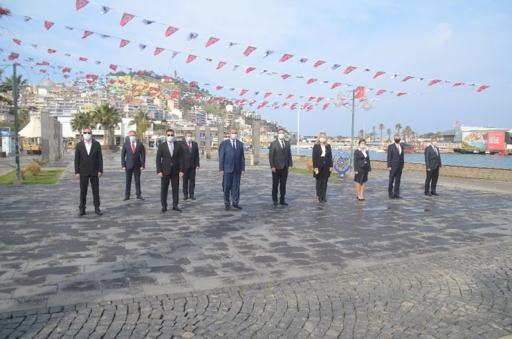 Kuşadası’nda 23 Nisan Çocuk Bayramı Kutlamaları