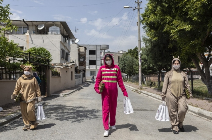 Büyükşehir Belediyesinden 23 Nisan’ın 100. Yılında 100 Çocuğa Hediye