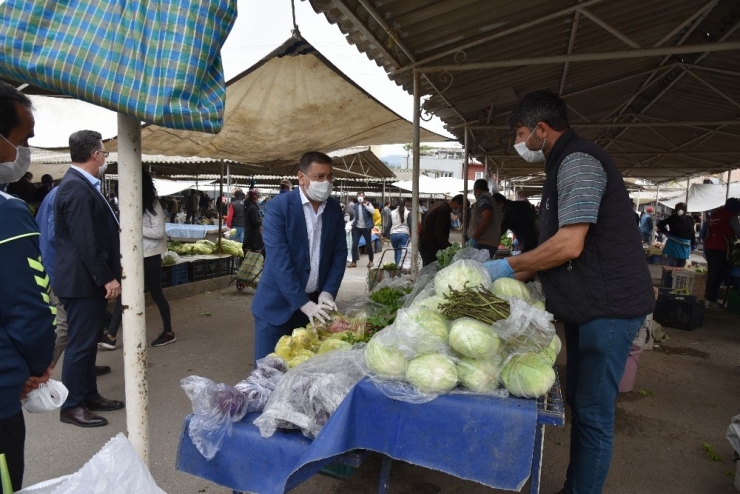 Pazarlarda Korona Virüs Tedbirleri En Üst Seviyeye Çıkarıldı