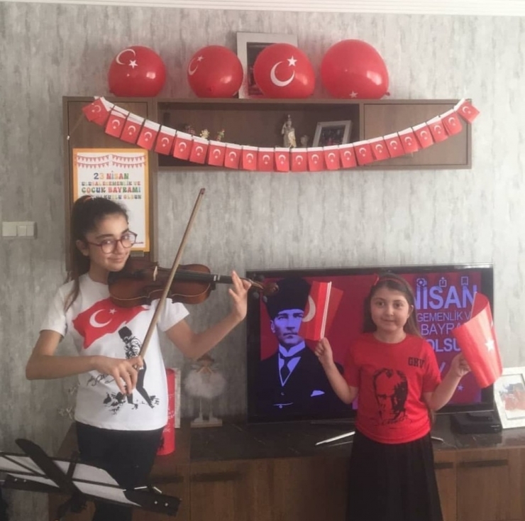 Minik Gkv’liler Evlerini Balkonlarını Bayram Yerine Çevirdi