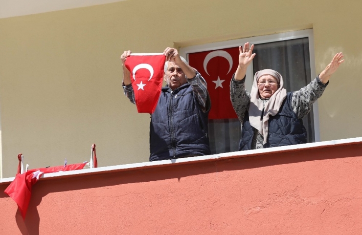 Mudanya Belediyesi, Egemenliğin 100. Yılında Bayramı Evlere Taşıdı