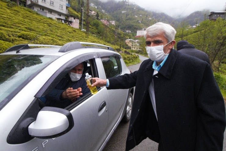 Rizeli Muhtardan Sıra Dışı Önlem
