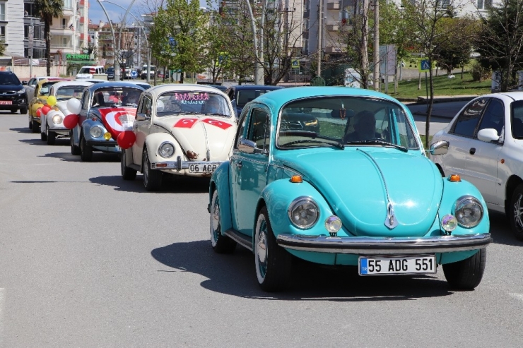 Samsun’da 23 Nisan’da Konvoyla Rengarenk Kutlama