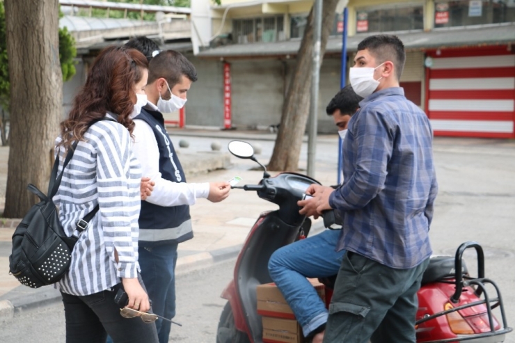 Sokağa Çıkma Kısıtlamasına Uymayan 87 Kişiye Para Cezası