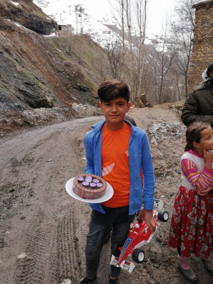 Bahçesaraylı Öğrenciye Çifte Sürpriz