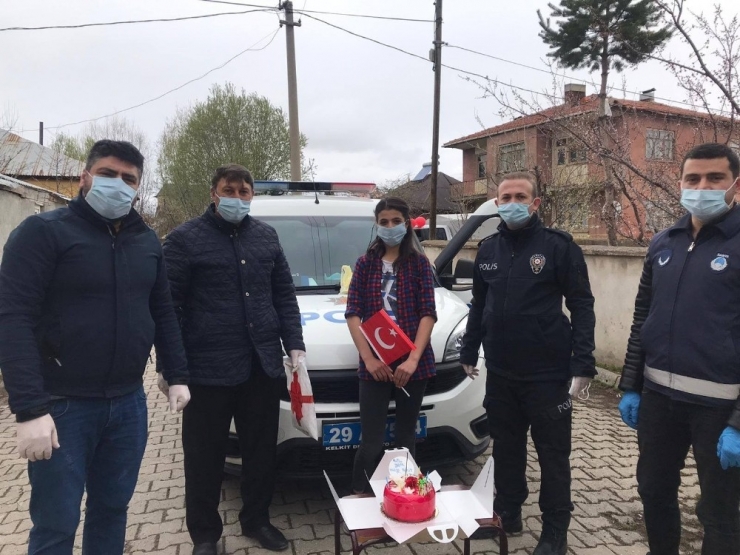 Gümüşhane’de Çocuklara 23 Nisan Sürprizi