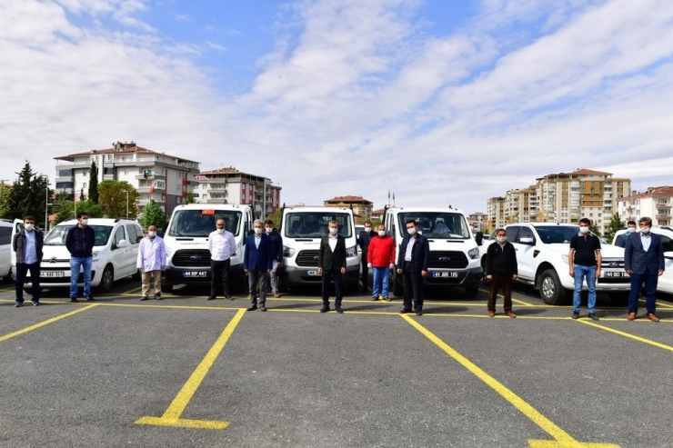 Yeşilyurt’ta Yardım Kolileri İhtiyaç Sahiplerine Ulaştırıldı
