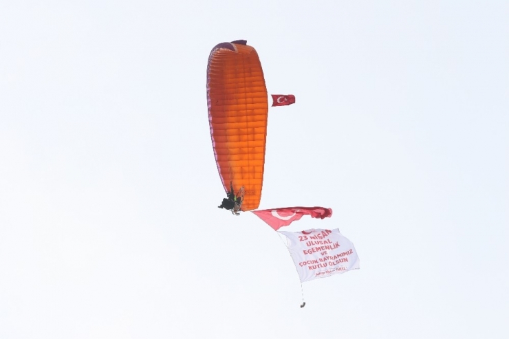 Alanya’da 23 Nisan’a Mehterli Kutlama