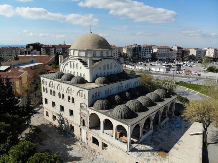 Depremde Minaresi Yıkılan Caminin Son Durumu Havadan Görüntülendi