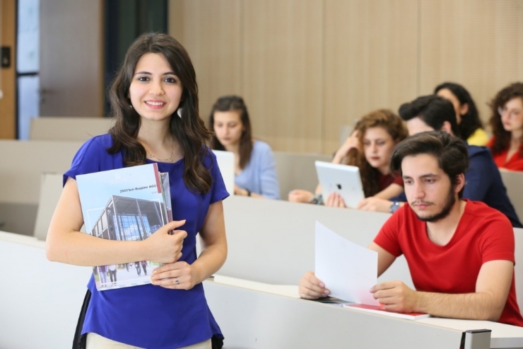 Agü, Uluslararası Sıralamada Türkiye’nin Lideri