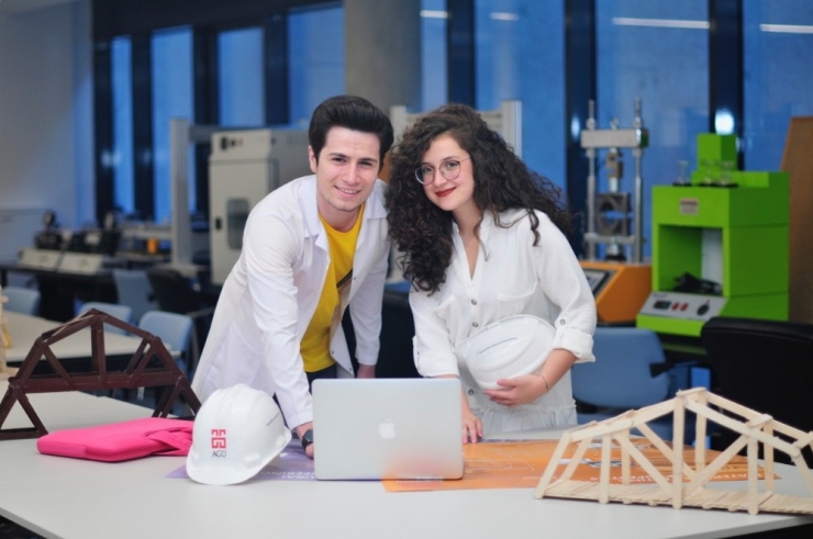 Agü, Uluslararası Sıralamada Türkiye’nin Lideri