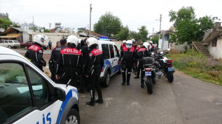 Antalya’da Sokak Kısıtlamasını İhlal Eden 4 Kişiye Ceza