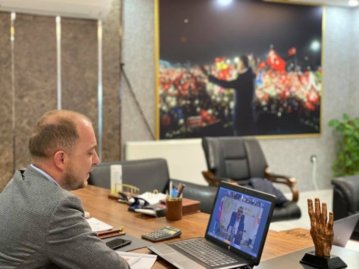 Bakan Dönmez, Ak Parti Bilecik İl Başkanlığı Toplantısına Telekonferans Sistemiyle Bağlandı
