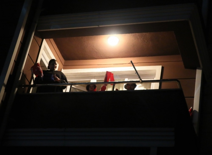 Bayburt Üniversitesi Lojmanlarında 23 Nisan Coşkusu