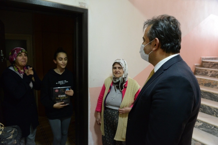 Çorum Belediyesi’nden Ücretsiz Deneme Kitabı