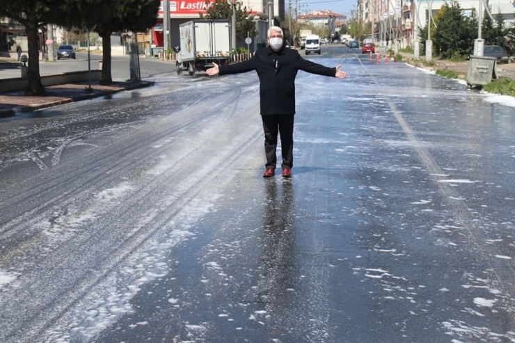 Ergene’nin Cadde Ve Sokakları Dezenfektanlı Su İle Yıkandı